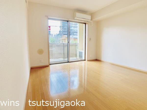 MOMOKI（モモキ） ベッドルーム