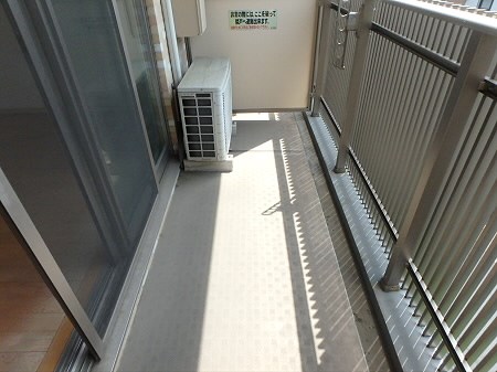 MOMOKI（モモキ） ベランダ