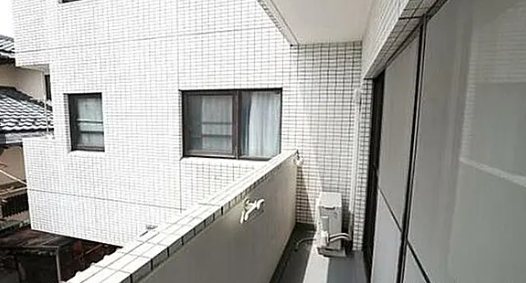 武蔵家ビル ベランダ