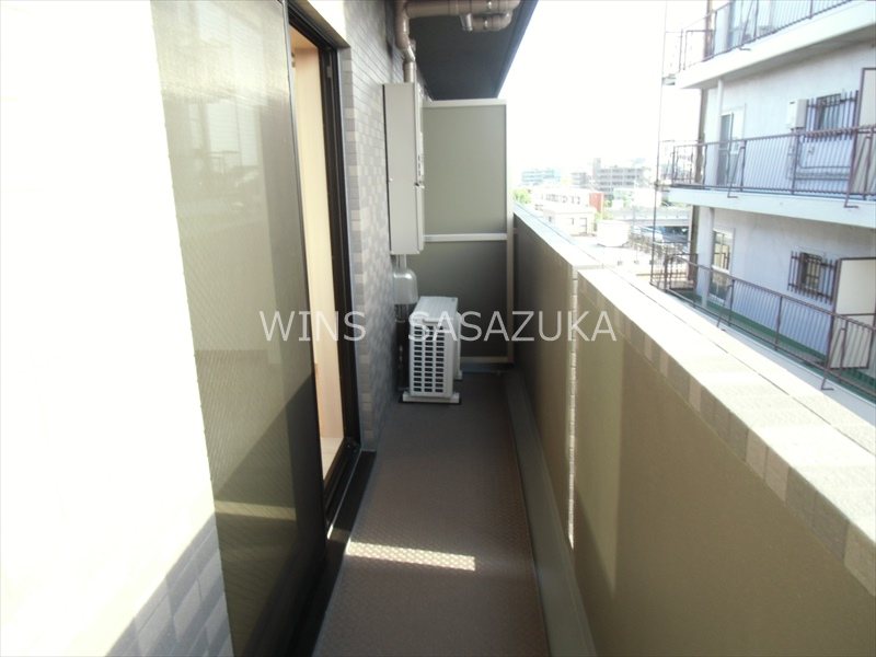 ルーブル上高井戸弐番館   ベランダ