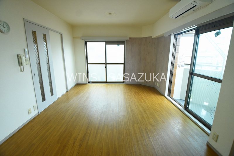 クレスト和泉 リビング