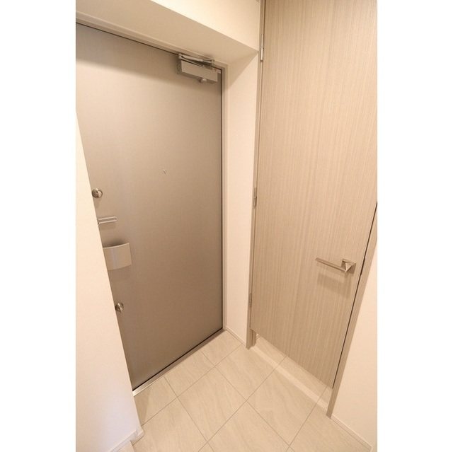 プレディアコート代々木上原 玄関