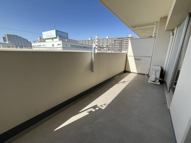 レヴィールつつじヶ丘 ベランダ