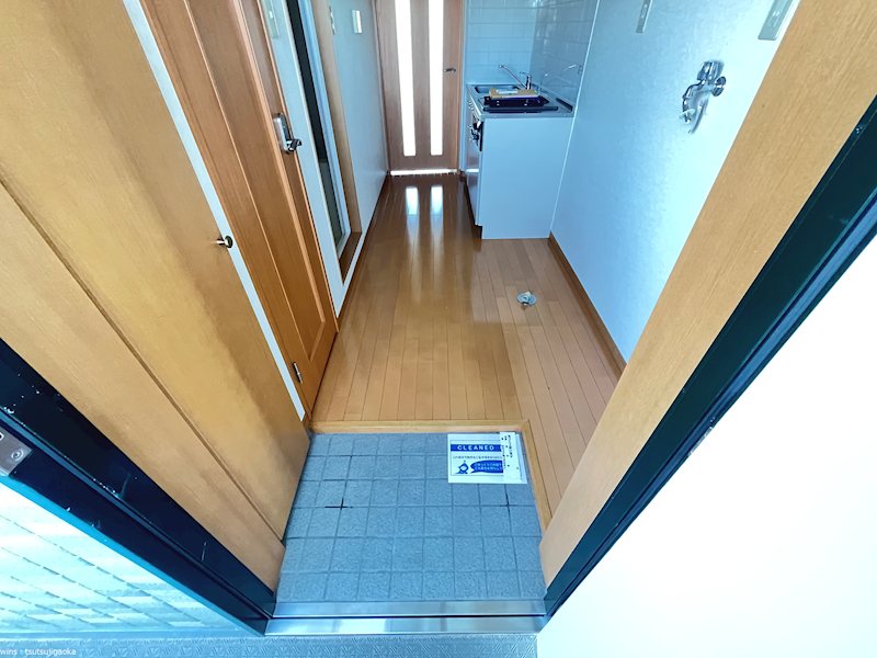 ドゥ・ベルジュール 玄関