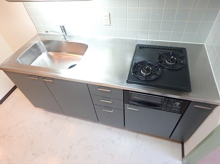 パーク・ノヴァ調布＝再契約型賃貸＝ キッチン