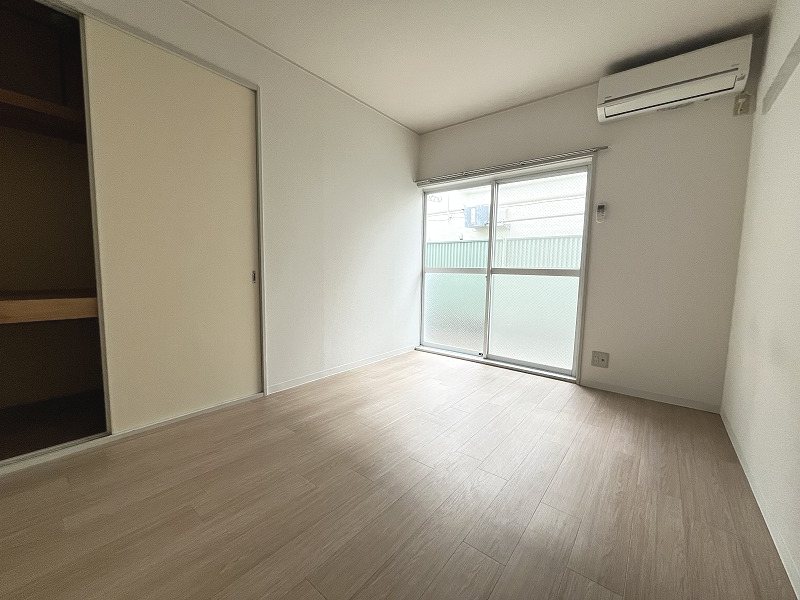 メゾン・ド・三恵 リビング