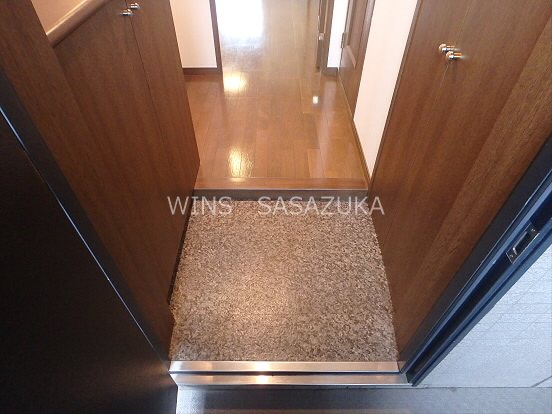 グランド・ガーラ笹塚　 玄関