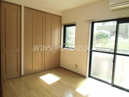 パレロワイアル ベッドルーム