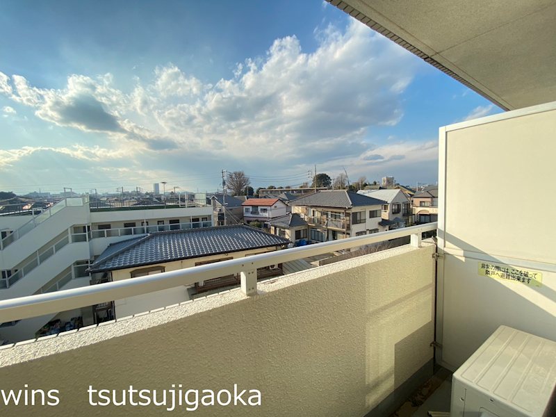 アンビックスつつじヶ丘　A棟 ベランダ