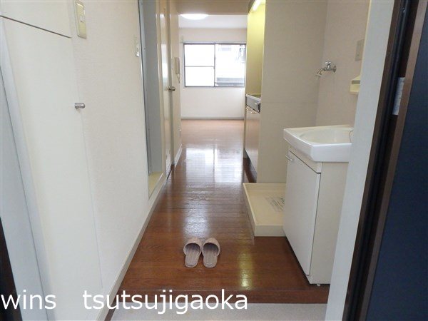 シャルマン64 玄関