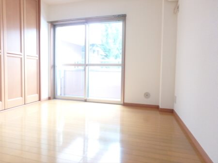 シャトル聖つつじヶ丘 ベッドルーム