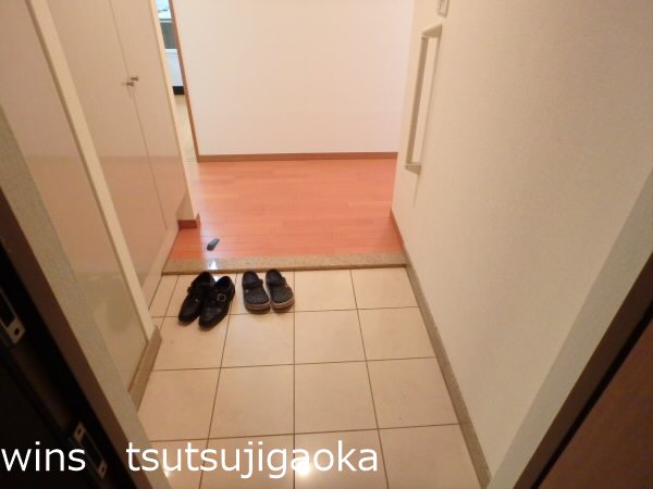 グランタワー調布国領 玄関