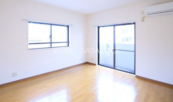 ライオンズマンション渋谷本町 リビング