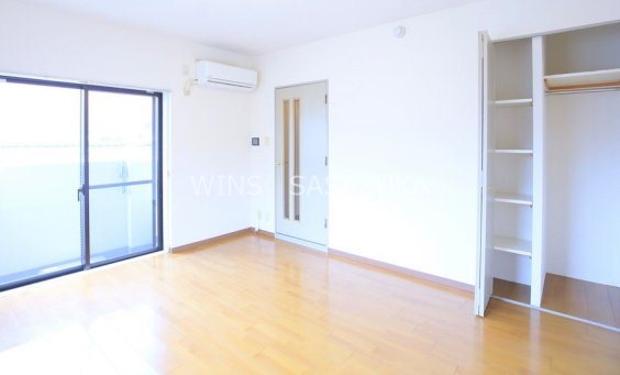 ライオンズマンション渋谷本町 ベッドルーム