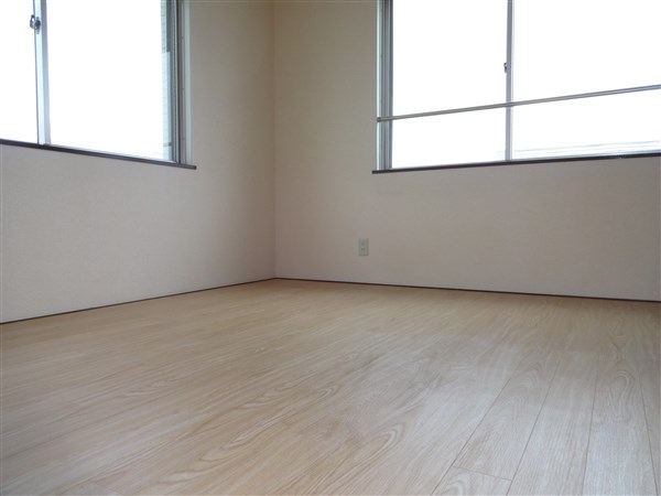 ルサンミル ベッドルーム