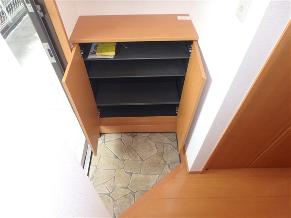 メゾンエトワール 玄関