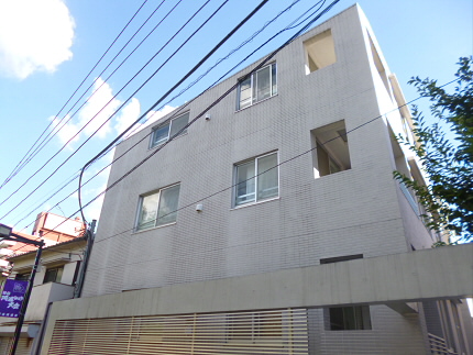 シュロス初台 外観