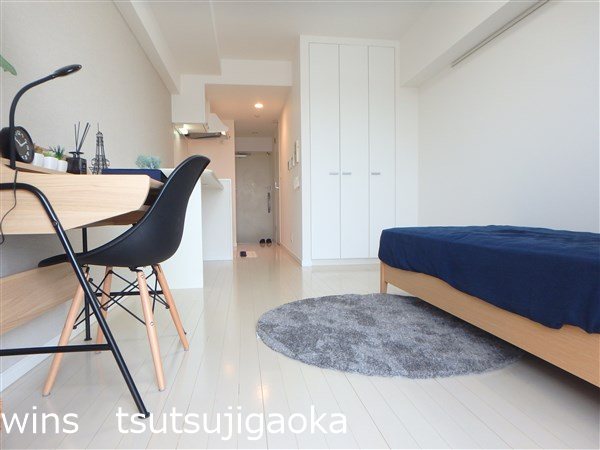 ドゥーエつつじヶ丘 リビング