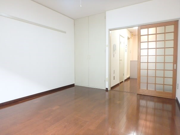 アゼリアハイツ ベッドルーム