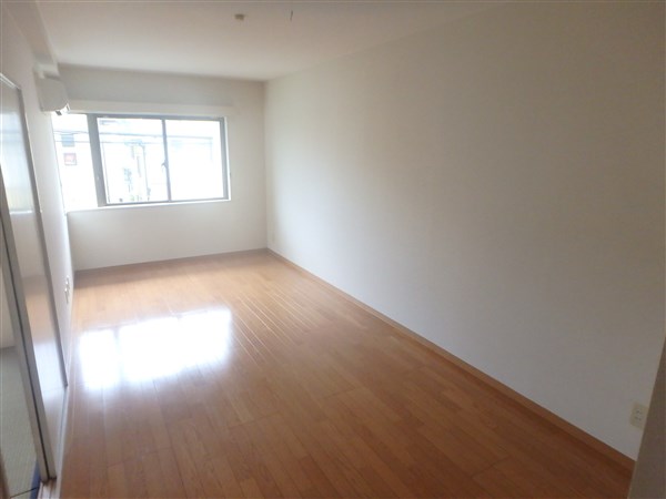 メープルリーフガーデン　 ベッドルーム