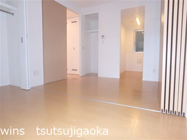 栄和レジデンスⅡ リビング