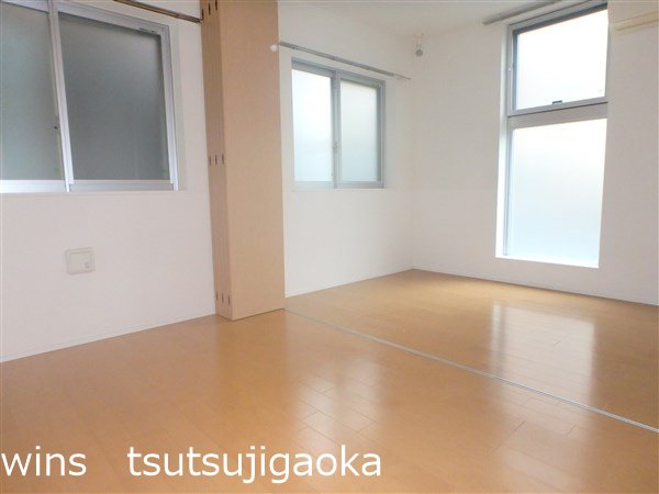 栄和レジデンスⅡ ベッドルーム