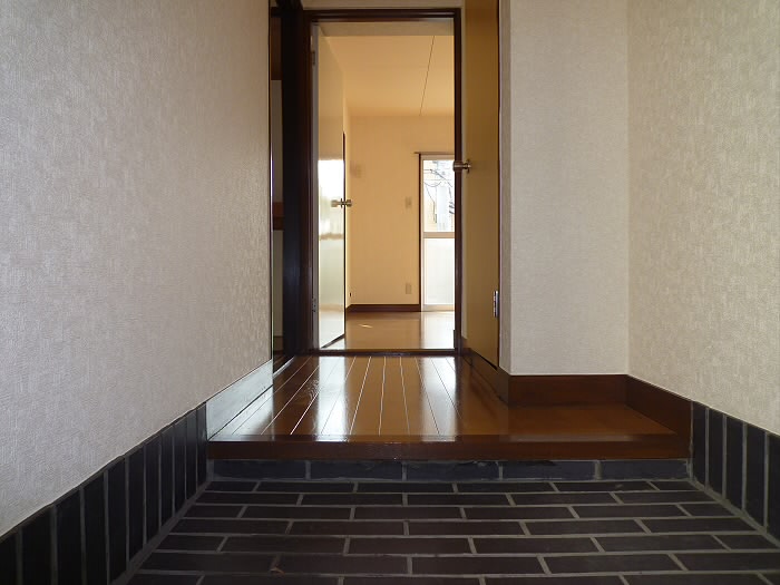 栄和第一コーポ 玄関