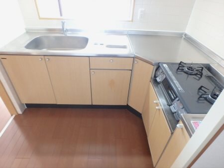 コンフォール上祖師谷 キッチン