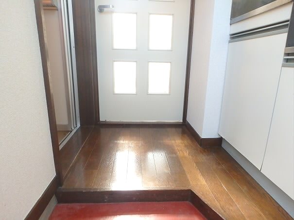 グリーンパレスつつじヶ丘 玄関