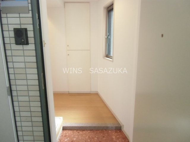 クレイシア世田谷赤堤 玄関