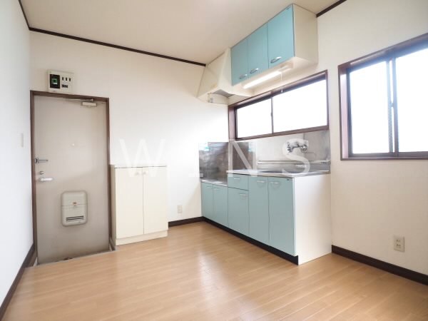 ハイツやよい リビング