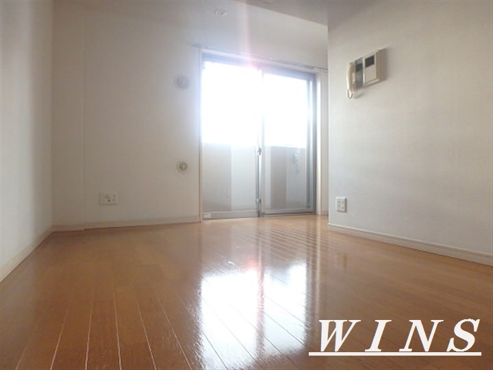 ヴェルト笹塚ツインⅡ リビング