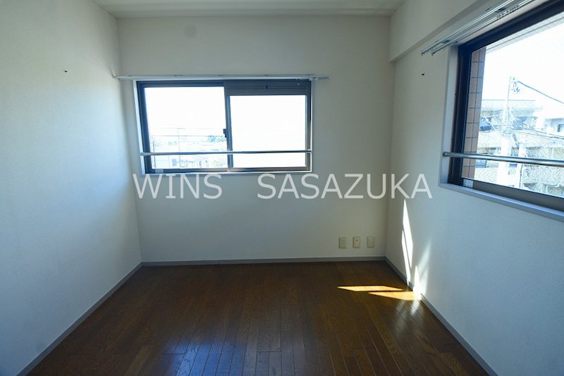 クレスト和泉 ベッドルーム