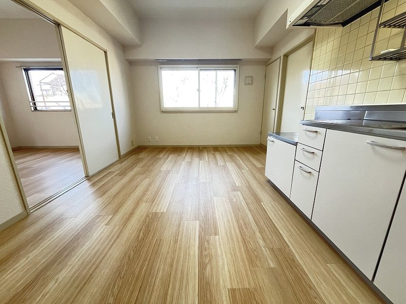 ファミールＹＫ リビング