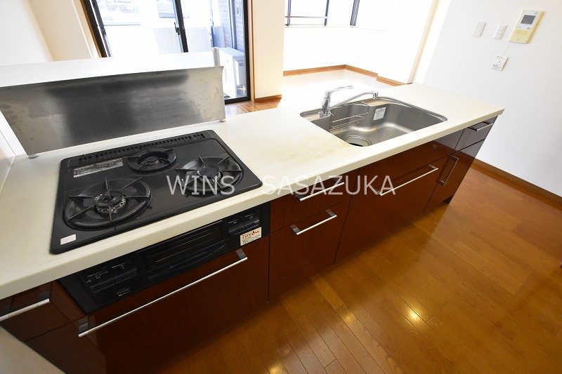 クールセリシエ  キッチン