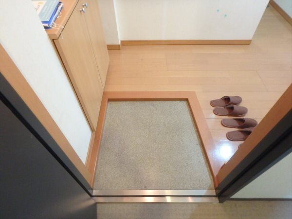 サクセスマンション 玄関