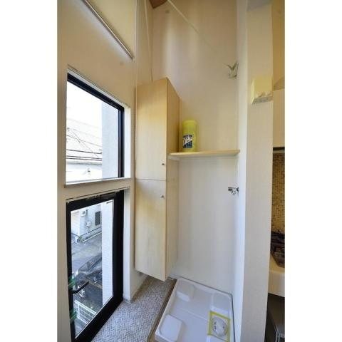 グランエッグス渋谷笹塚 玄関