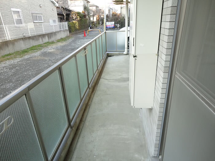 三・パレッタ・ベル ベランダ