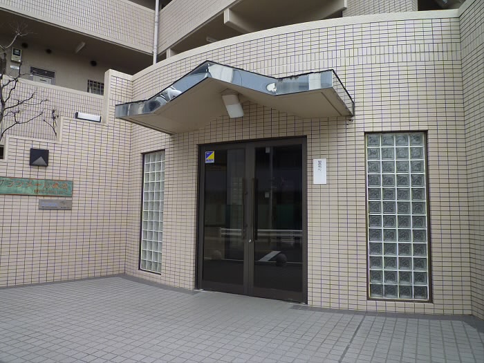 グランメール成城 エントランス