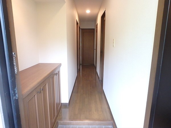 アイビーコート 玄関