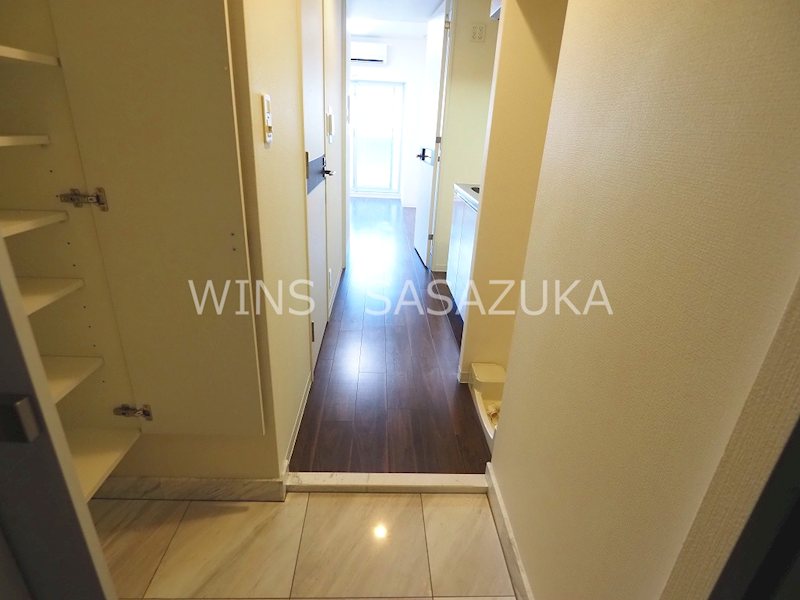 レジディア笹塚Ⅱ　 玄関