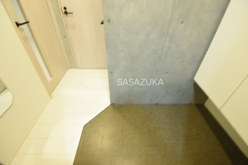 FonsLucisIzumi 玄関