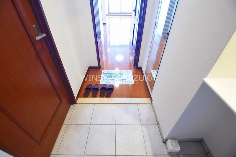 プロスペクト初台 玄関