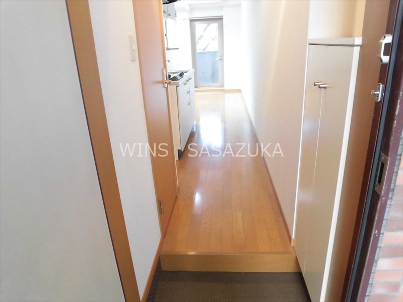 レフィナード松原  玄関