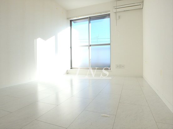 マーベラス リビング