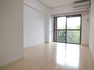 グリーンヒルズ芦花 ベッドルーム