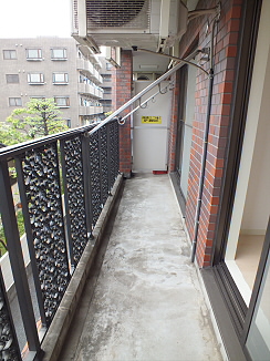 グリーンヒルズ芦花 ベランダ