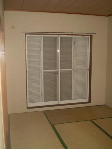 カルムハイツ ベッドルーム