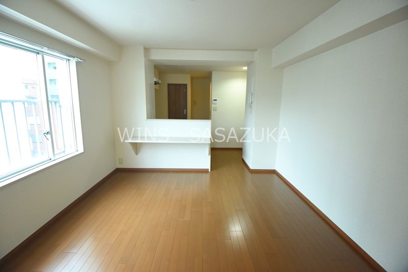 スカイプラザ笹塚 リビング