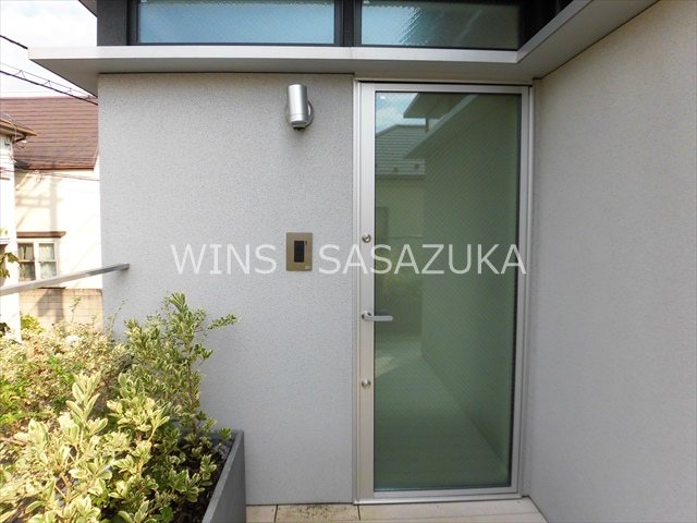 ハルハーレ  玄関